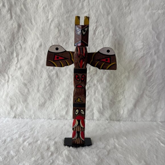 Vintage Handcrafted Wooden Totem Pole Souvenir Hand Painted storyteller piece - Picture 1 of 7
